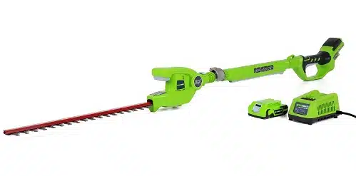 taille-haie télescopique sur batterie Greenworks Tools 51cm 